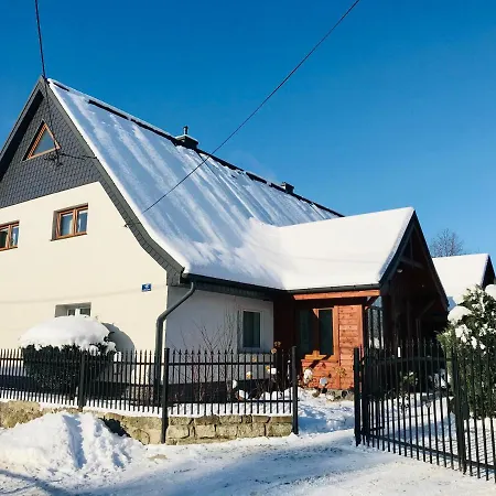 Holiday home Czarny Bocian W Podgorzynie Podgorzyn