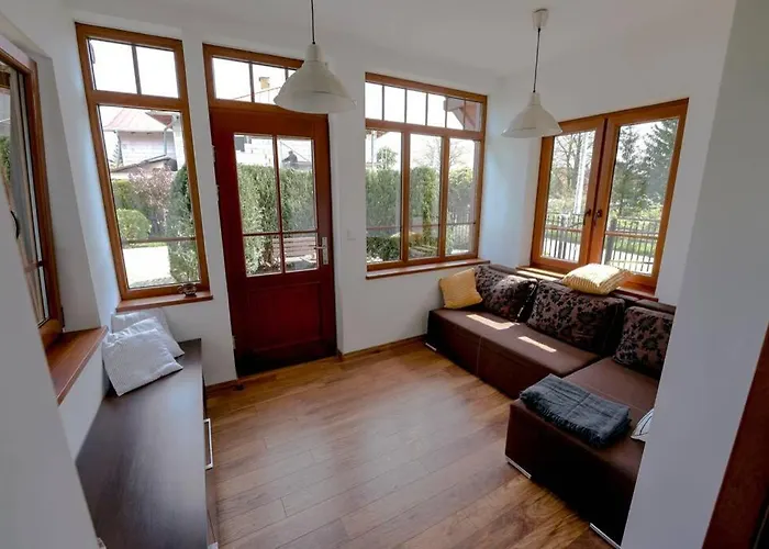 Czarny Bocian W Podgorzynie