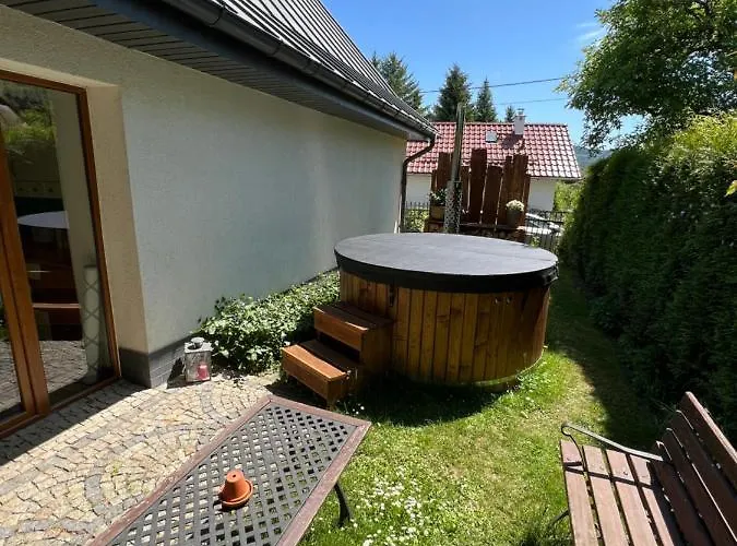 Czarny Bocian W Podgorzynie 펜션 *